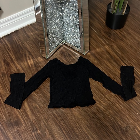 Backless Lace Long sleeve - Picture 1 of 3